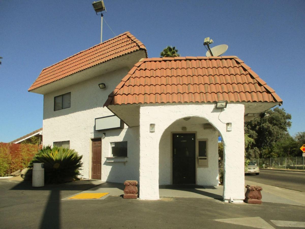 Motel 6-Fresno, Ca Екстериор снимка